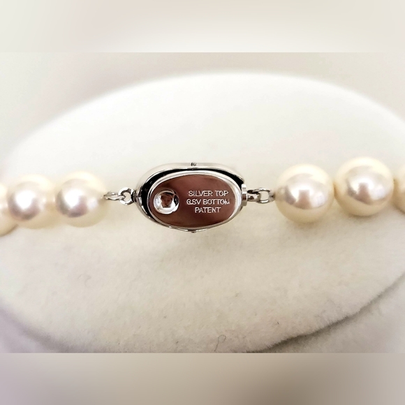 Hanadama Luxury Aurora Honkai Faux Pearl 8mm Necklace and Earrings Set - Picture 4 of 11